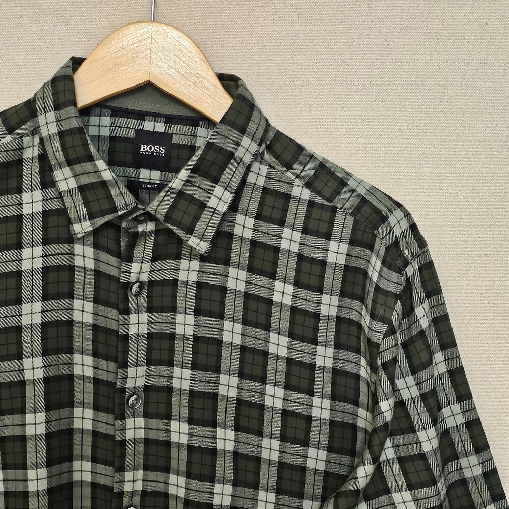 Hugo Boss Button Down Slim Fit L